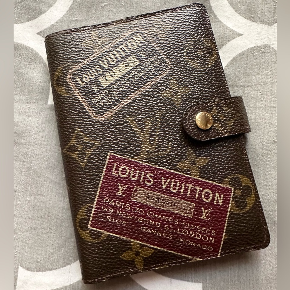 🔴SOLD🔴 LOUIS VUITTON Limited Edition Monogram Trunks and Bags PM Agenda Notebook